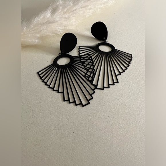 All Black Classic Art Deco Statement Earrings - Trendy Stylish Earrings - Picture 3 of 13